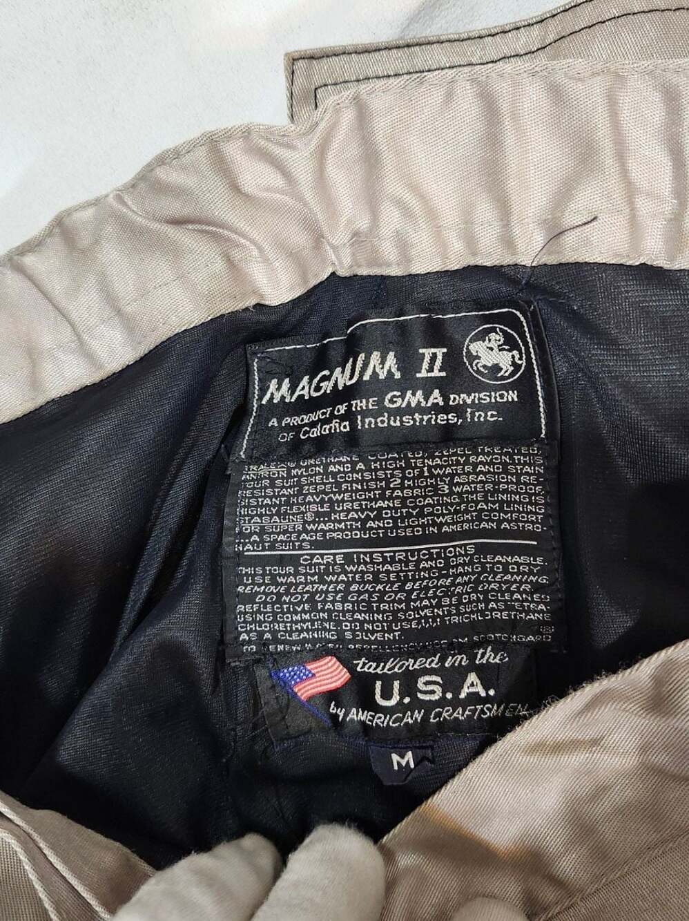 Magnum II Silver Space Suit Jacket and Pants Set Size M - Picture 5 of 7